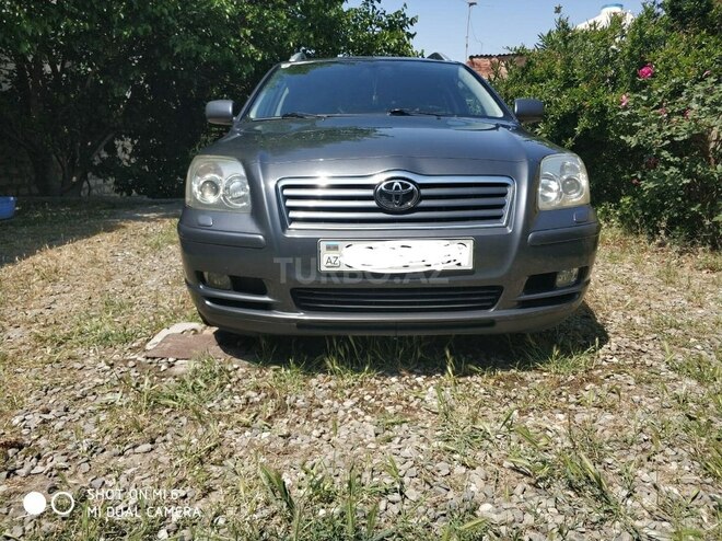 Toyota Avensis 2005, 245,000 km - 2.2 л - Bakı