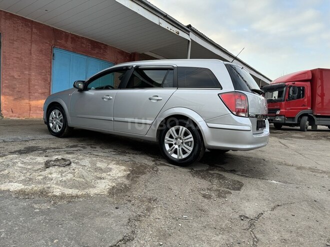 Opel Astra 2010, 212,463 km - 1.9 l - Bakı