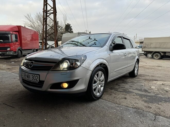 Opel Astra 2010, 212,463 km - 1.9 l - Bakı