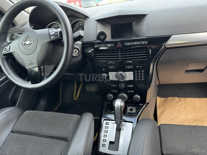 Opel Astra 2010, 212,463 km - 1.9 l - Bakı