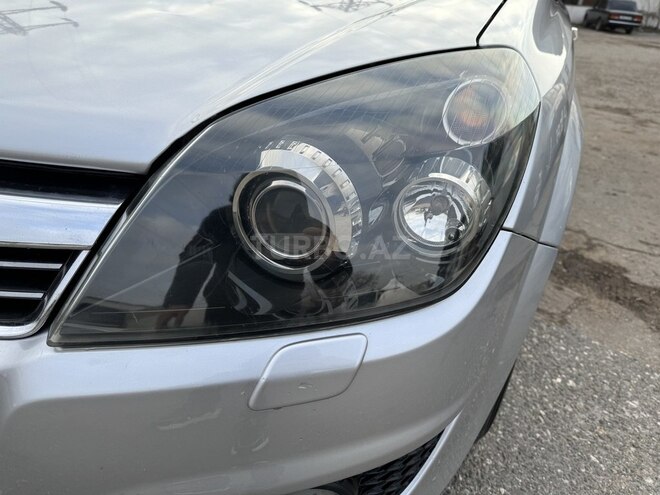 Opel Astra 2010, 212,463 km - 1.9 l - Bakı