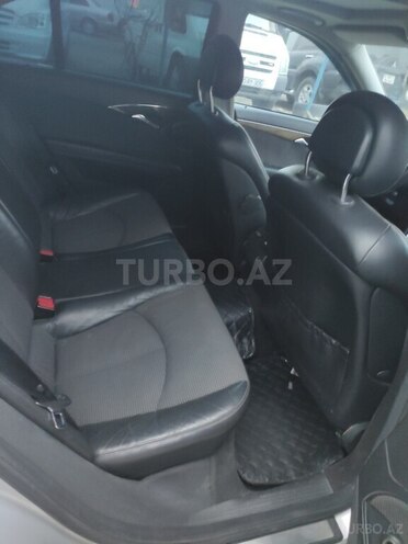 Mercedes E 270 2002, 239,421 km - 2.7 l - Bakı