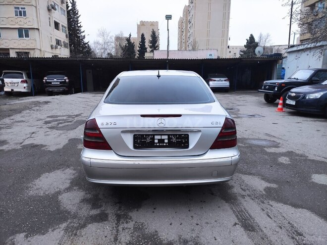 Mercedes E 270 2002, 239,421 km - 2.7 l - Bakı
