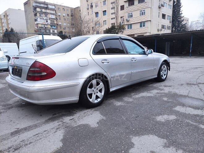 Mercedes E 270 2002, 239,421 km - 2.7 l - Bakı