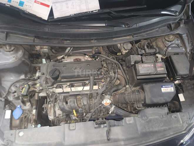 Hyundai Accent 2016, 158,000 km - 1.4 l - Bakı