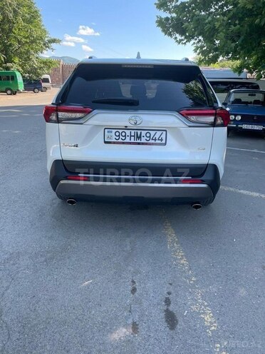 Toyota RAV4 2019, 115,000 km - 0.2 l - Tovuz