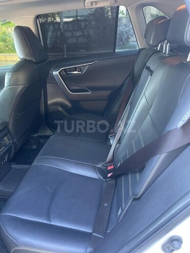 Toyota RAV4 2019, 115,000 km - 0.2 l - Tovuz