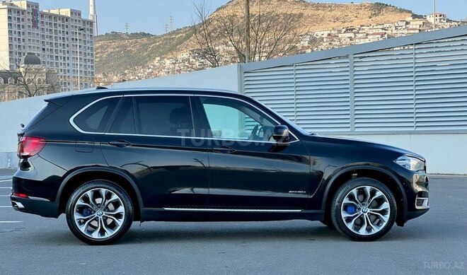 BMW X5 2016, 180,000 km - 2.0 л - Bakı
