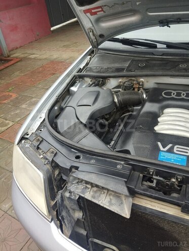 Audi A6 2000, 187,000 km - 2.4 l - Masallı