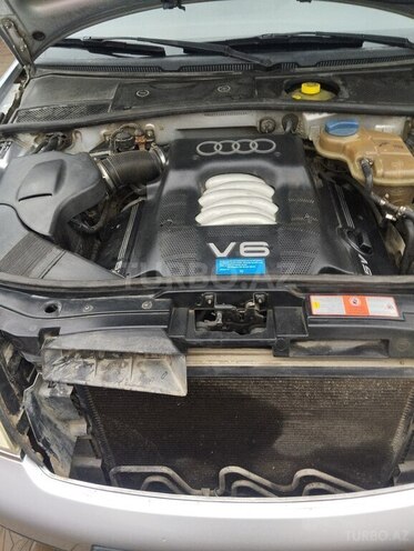Audi A6 2000, 187,000 km - 2.4 l - Masallı