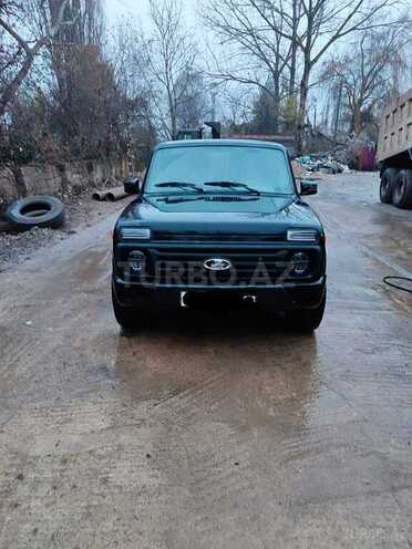 LADA (VAZ) Niva 2017, 118,000 km - 1.7 l - Qusar
