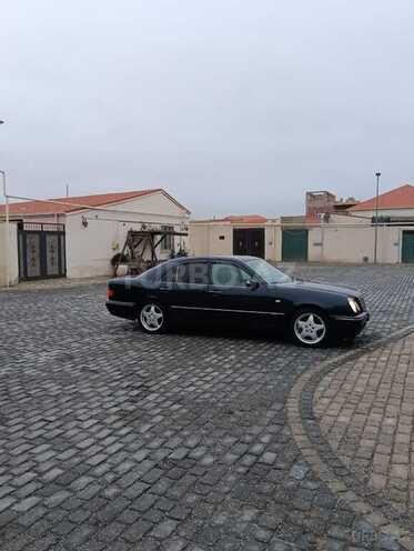 Mercedes E 280 1998, 450,000 km - 2.8 л - Bakı
