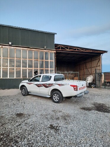 Mitsubishi L200 2016, 238,000 km - 2.5 l - Bakı