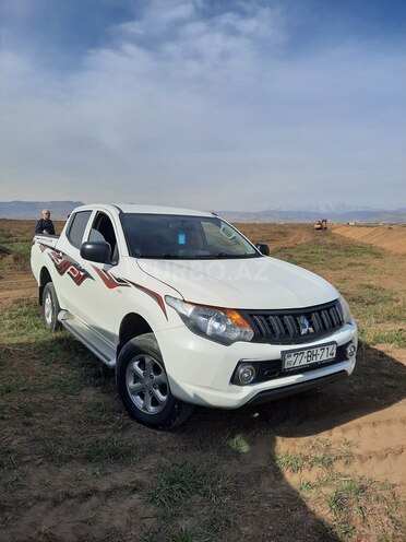 Mitsubishi L200 2016, 238,000 km - 2.5 l - Bakı