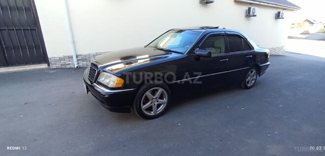 Mercedes C 230 2000, 167,000 km - 2.3 л - Balakən