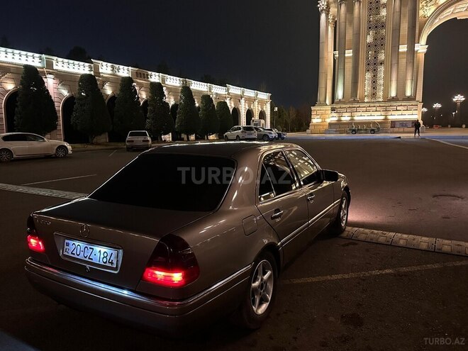 Mercedes C 220 1994, 365,000 km - 2.2 л - Gəncə
