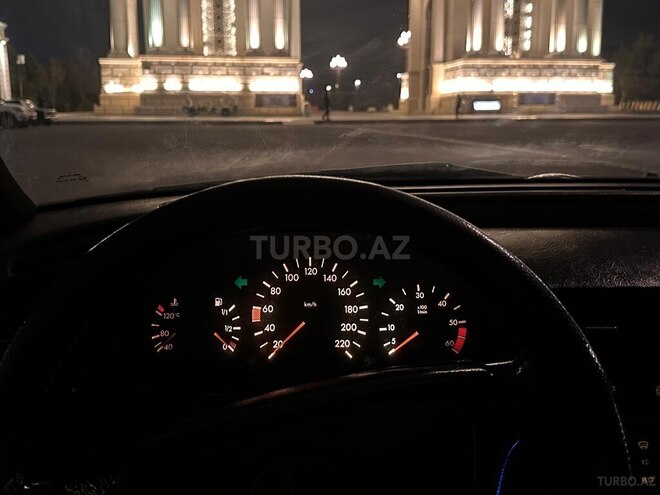 Mercedes C 220 1994, 365,000 km - 2.2 л - Gəncə