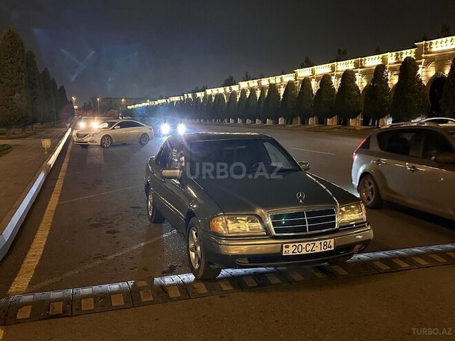 Mercedes C 220 1994, 365,000 km - 2.2 л - Gəncə