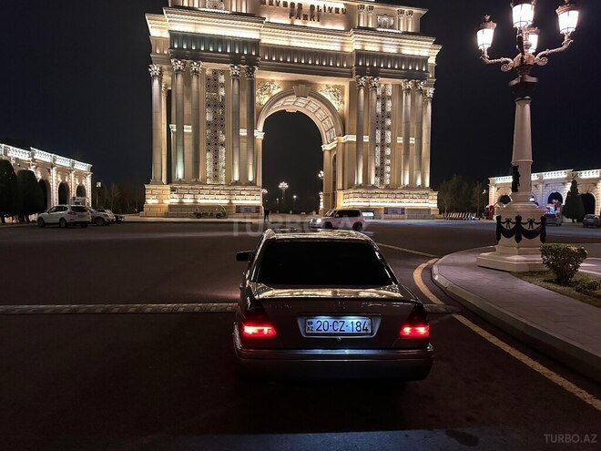 Mercedes C 220 1994, 365,000 km - 2.2 л - Gəncə