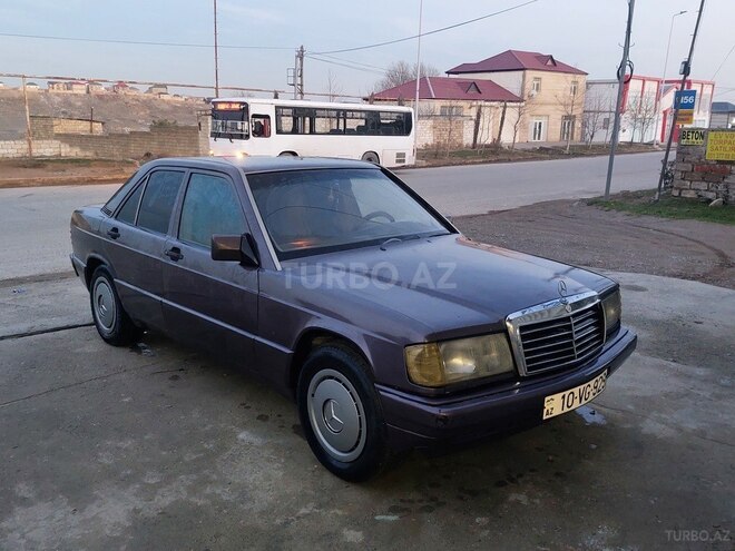 Mercedes 190 1992, 140,000 km - 2.0 л - Bakı