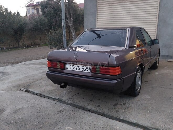 Mercedes 190 1992, 140,000 km - 2.0 л - Bakı
