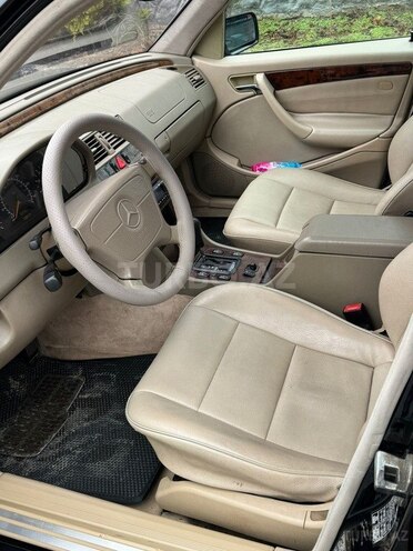 Mercedes C 230 1997, 208,000 km - 2.3 л - Masallı