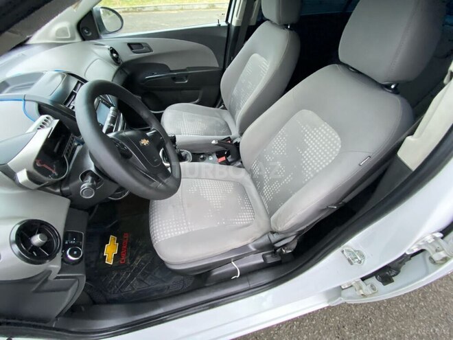 Chevrolet Aveo 2011, 200,000 km - 1.2 л - Lənkəran