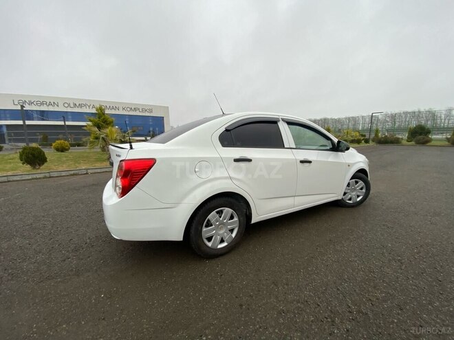 Chevrolet Aveo 2011, 200,000 km - 1.2 л - Lənkəran