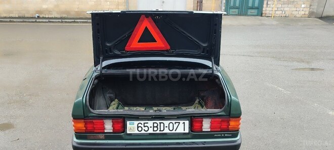 Mercedes 190 1992, 200,999 km - 1.8 l - Quba