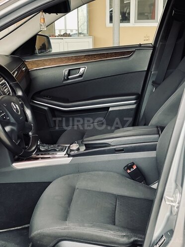 Mercedes E 220 2012, 384,962 km - 2.2 l - Beyləqan