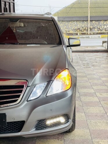 Mercedes E 220 2012, 384,962 km - 2.2 l - Beyləqan