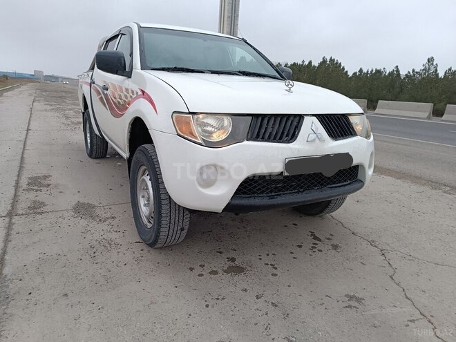 Mitsubishi L200 2008, 384,000 km - 2.5 л - Bakı