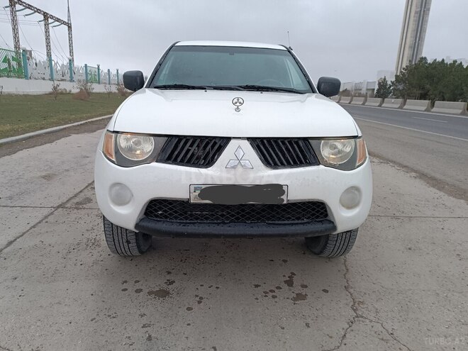 Mitsubishi L200 2008, 384,000 km - 2.5 л - Bakı