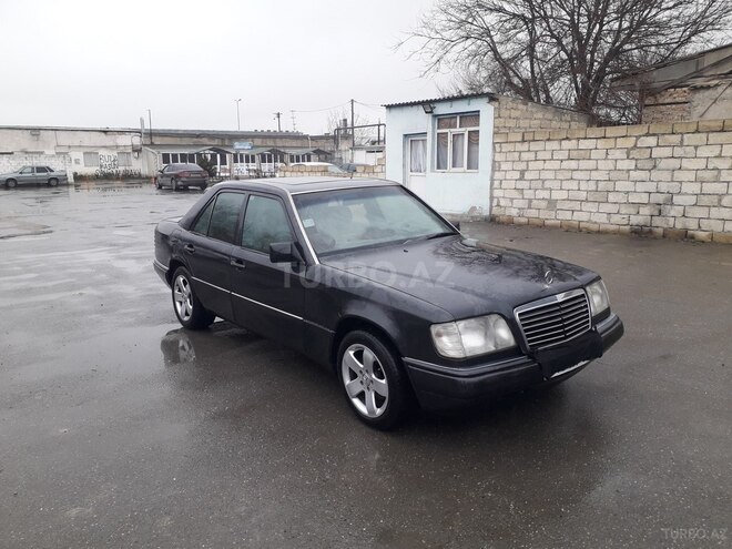 Mercedes E 200 1995, 453,124 km - 2.0 l - Sumqayıt