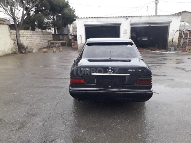 Mercedes E 200 1995, 453,124 km - 2.0 l - Sumqayıt