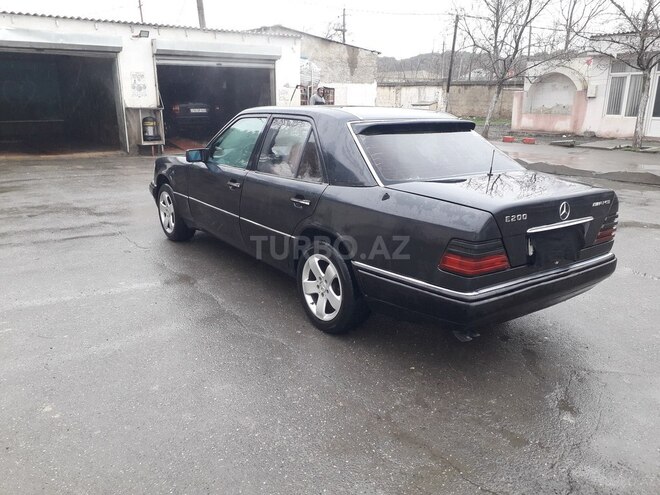 Mercedes E 200 1995, 453,124 km - 2.0 l - Sumqayıt
