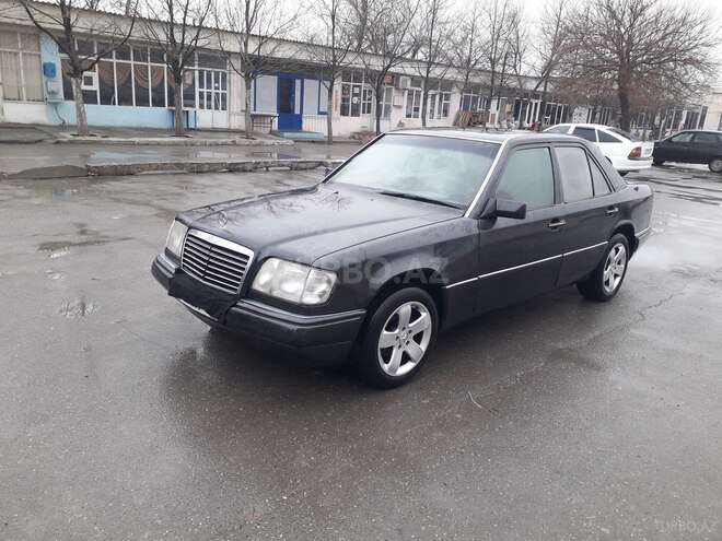 Mercedes E 200 1995, 453,124 km - 2.0 l - Sumqayıt