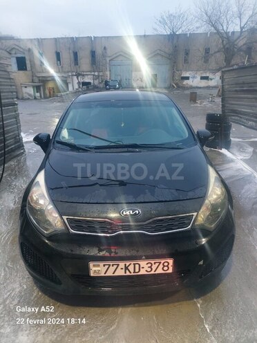 Kia Rio 2011, 228,000 km - 1.1 л - Bakı
