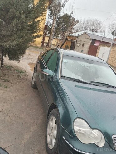 Mercedes C 220 2000, 422,515 km - 2.2 l - Sumqayıt