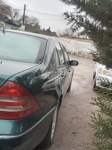 Mercedes C 220 2000, 422,515 km - 2.2 l - Sumqayıt