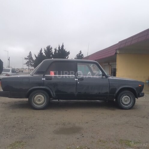 LADA (VAZ) 2107 2007, 99,000 km - 1.6 л - Neftçala