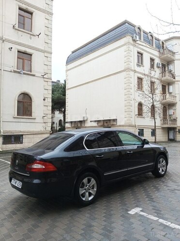 Skoda Superb 2012, 183,000 km - 1.8 l - Bakı