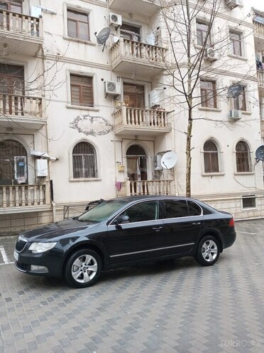 Skoda Superb 2012, 183,000 km - 1.8 l - Bakı