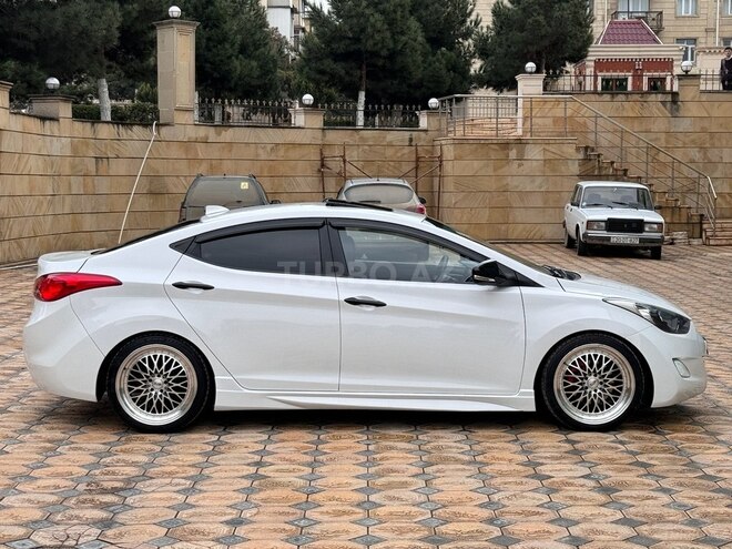 Hyundai Elantra 2012, 175,200 km - 1.8 l - Gəncə