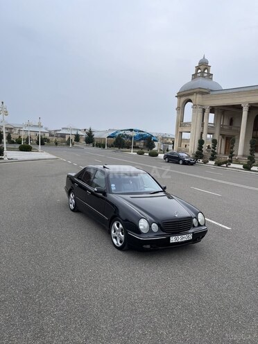 Mercedes E 320 2002, 155,836 km - 3.2 l - Bakı