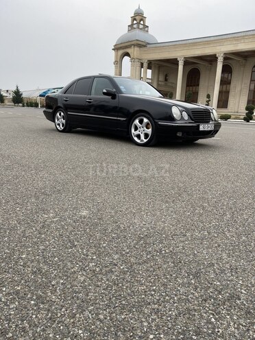 Mercedes E 320 2002, 155,836 km - 3.2 l - Bakı