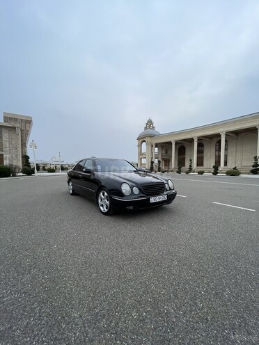 Mercedes E 320 2002, 155,836 km - 3.2 l - Bakı