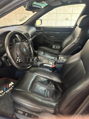 BMW 325 2000, 250,000 km - 2.5 l - Hacıqabul
