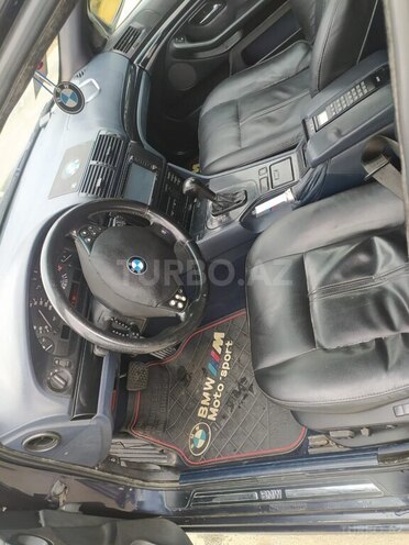 BMW 325 2000, 250,000 km - 2.5 l - Hacıqabul