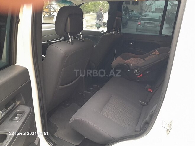 Jeep Cherokee 2011, 190,000 km - 3.7 l - Bakı
